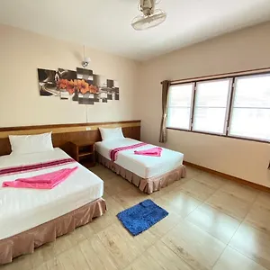 https://lotus-hostel-beach-koh-tao.tophotelskohtao.com