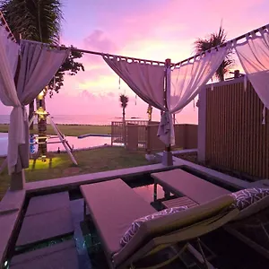 Hotel The Little Shore By Katathani, Khao Lak